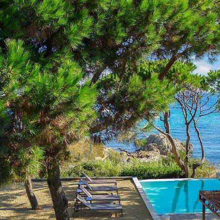 Ramatuelle Sleeps 10 Pool Air Con Wifi