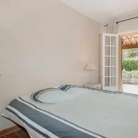 Ramatuelle Sleeps 10 Pool Air Con Wifi *